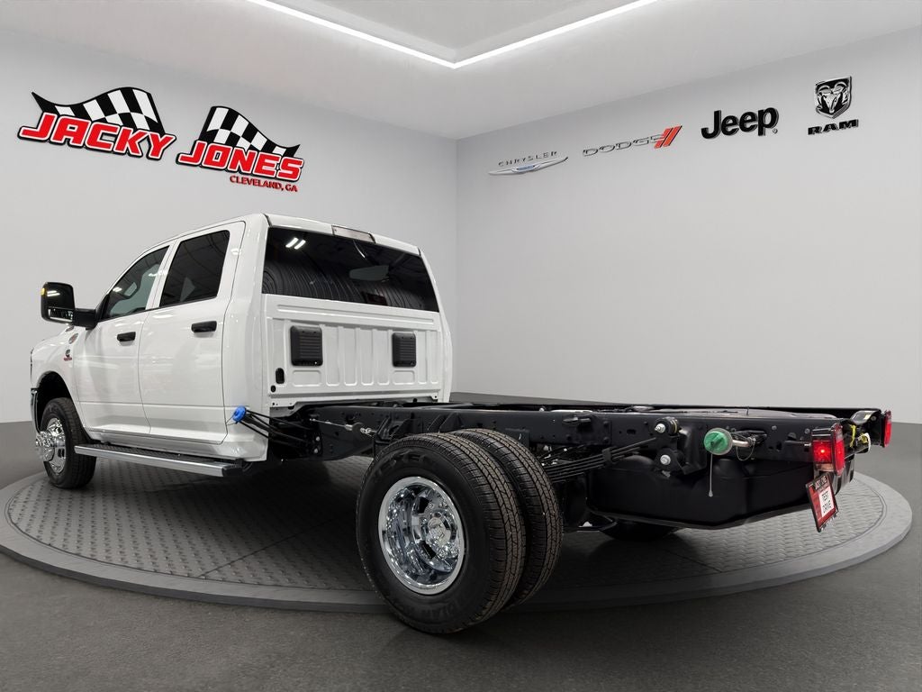 2026 RAM 3500 Chassis Tradesman