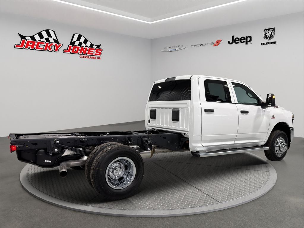 2026 RAM 3500 Chassis Tradesman