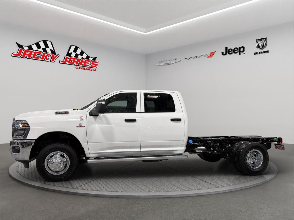 2026 RAM 3500 Chassis Tradesman