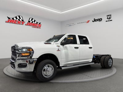 2026 RAM 3500 Chassis Tradesman