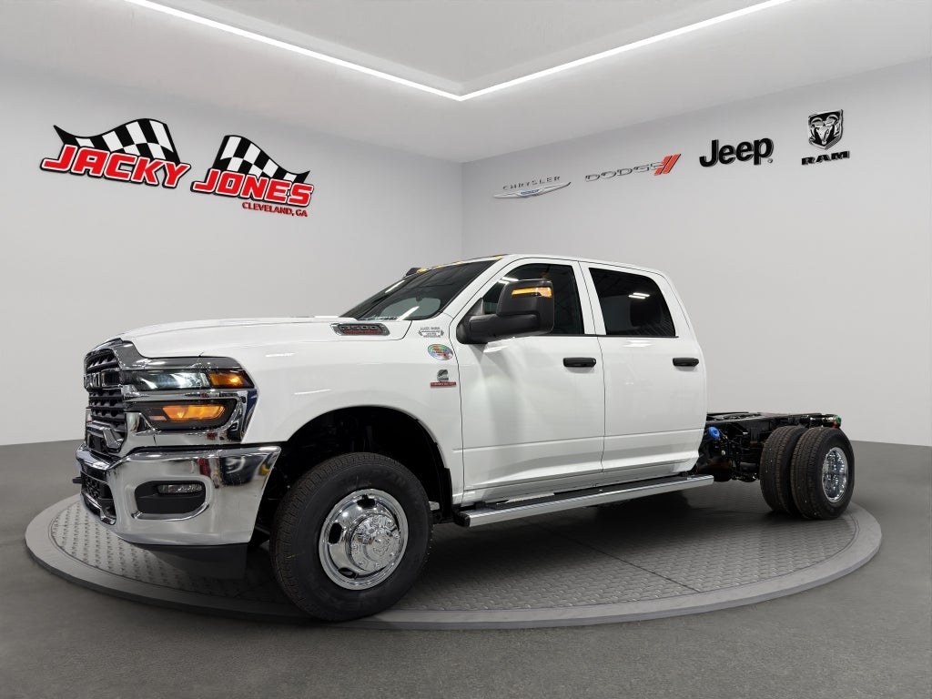 2026 RAM 3500 Chassis Tradesman