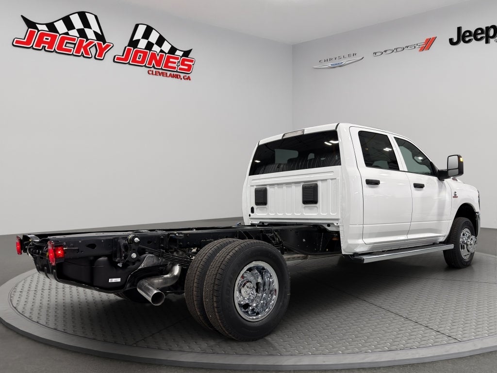 2026 RAM 3500 Chassis Tradesman
