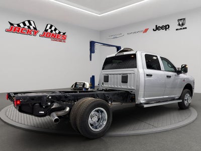 2026 RAM 3500 Chassis Tradesman