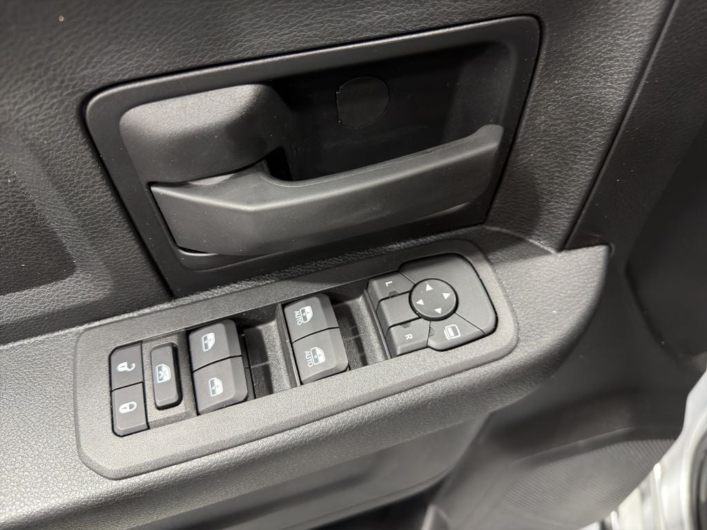 2026 RAM 3500 Chassis Tradesman