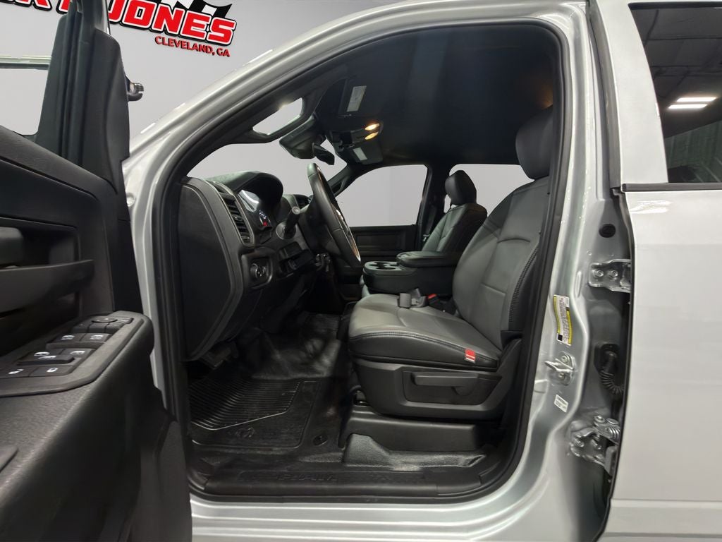 2026 RAM 3500 Chassis Tradesman