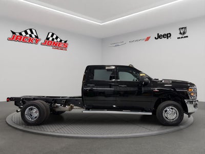 2026 RAM 3500 Chassis Tradesman