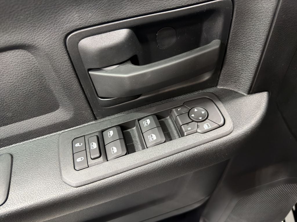 2026 RAM 3500 Chassis Tradesman