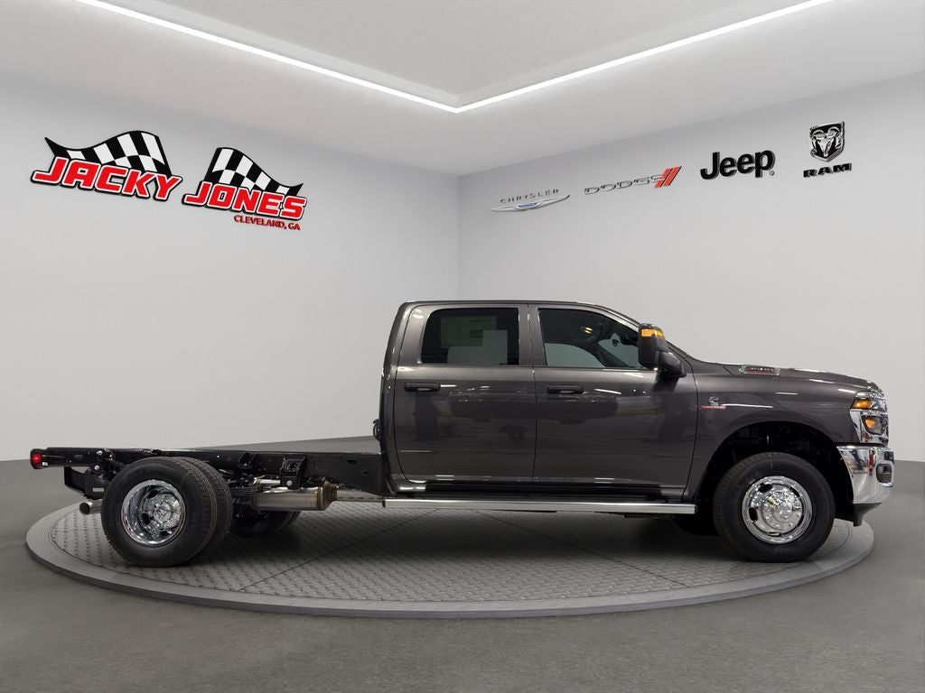 2026 RAM 3500 Chassis Tradesman