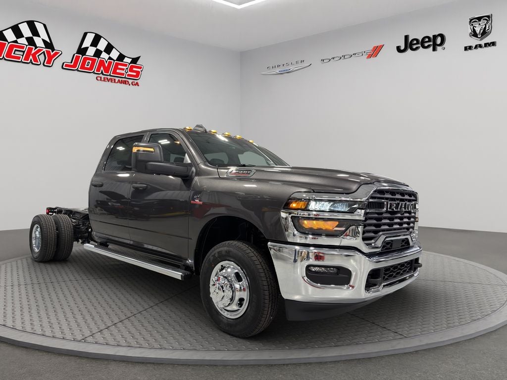 2026 RAM 3500 Chassis Tradesman