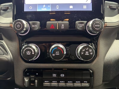 2026 RAM 3500 Chassis Tradesman