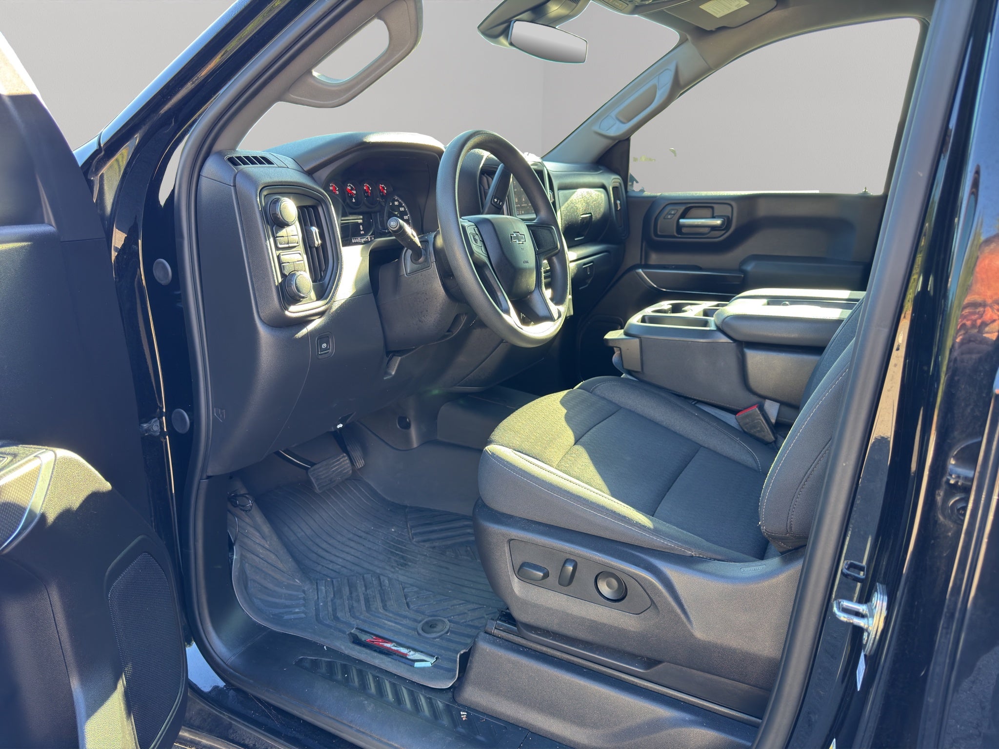 2024 Chevrolet Silverado Custom Trail Boss