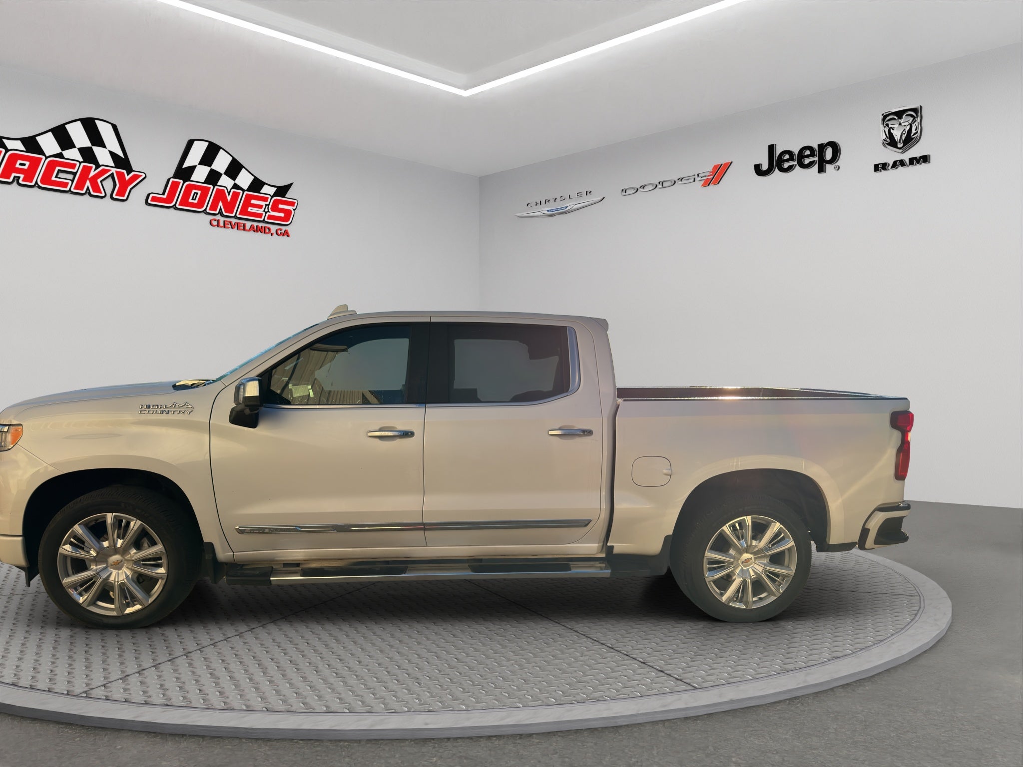 2024 Chevrolet Silverado High Country