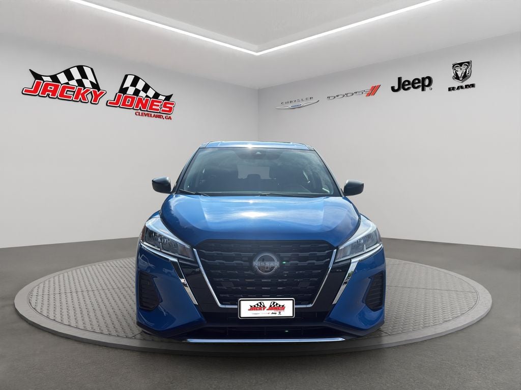 2023 Nissan Kicks S