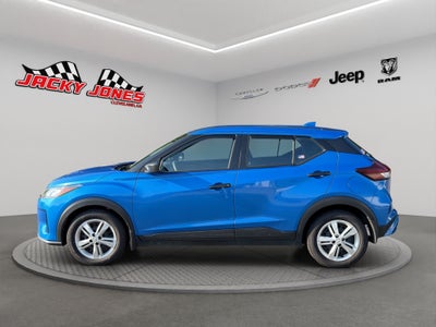 2023 Nissan Kicks S