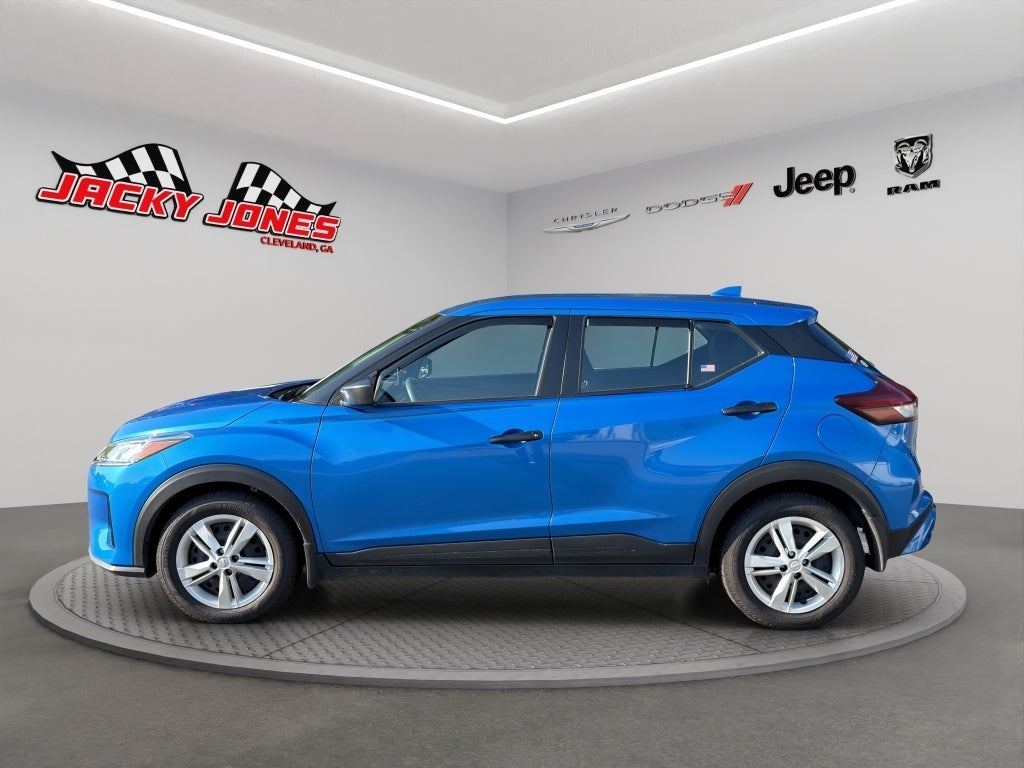 2023 Nissan Kicks S