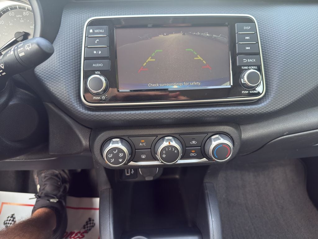 2023 Nissan Kicks S