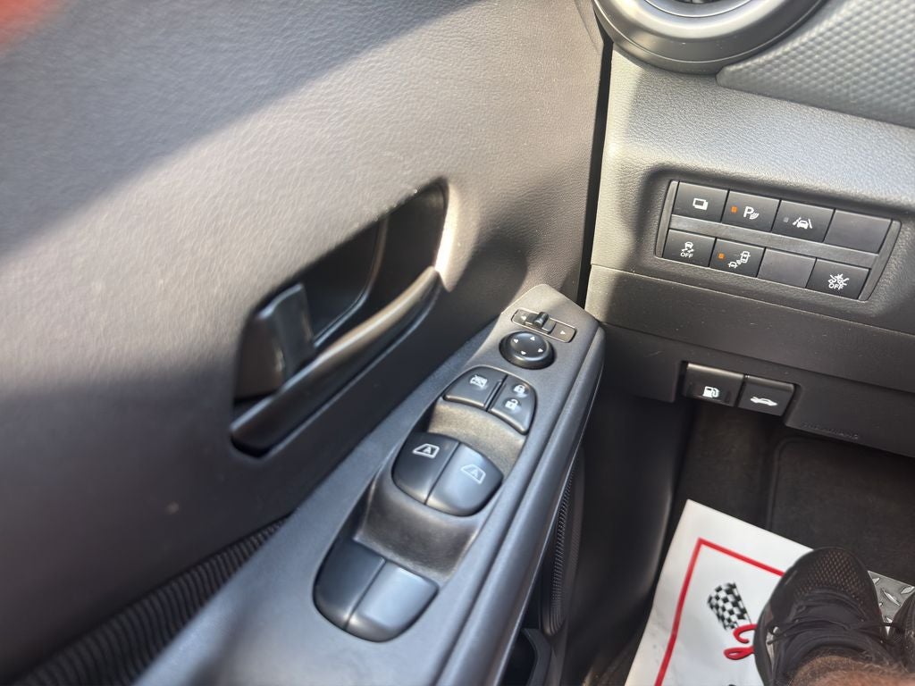 2023 Nissan Kicks S
