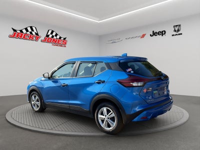 2023 Nissan Kicks S