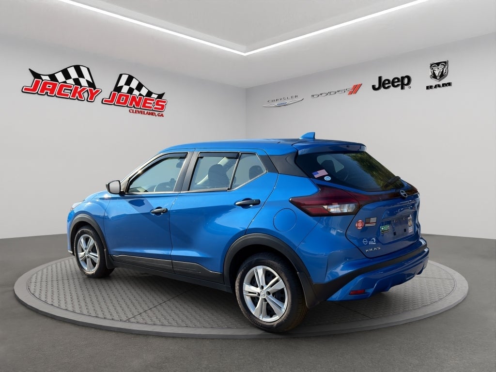 2023 Nissan Kicks S
