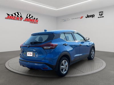 2023 Nissan Kicks S