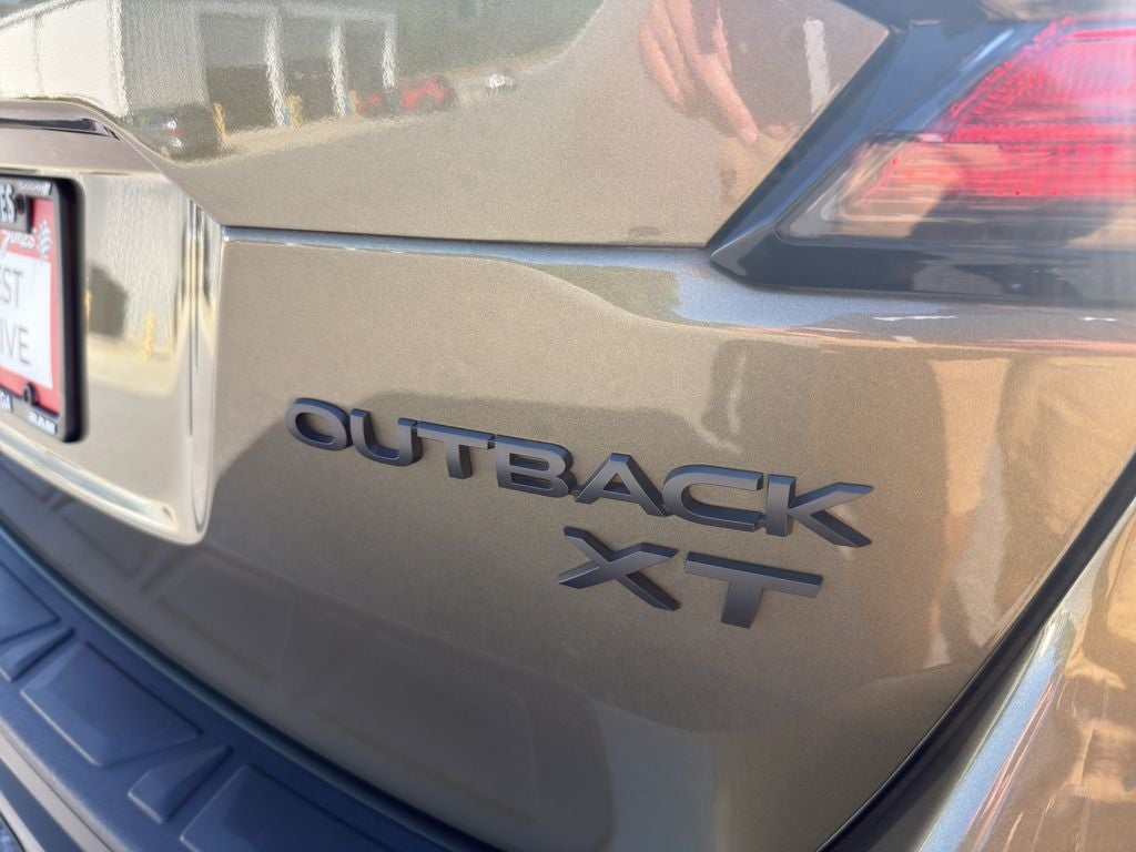 2022 Subaru Outback Onyx Edition XT