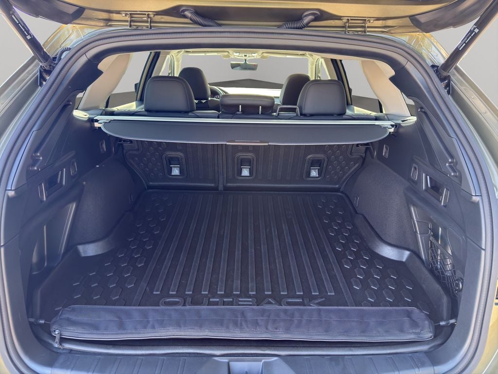 2022 Subaru Outback Onyx Edition XT