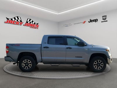 2018 Toyota Tundra SR5