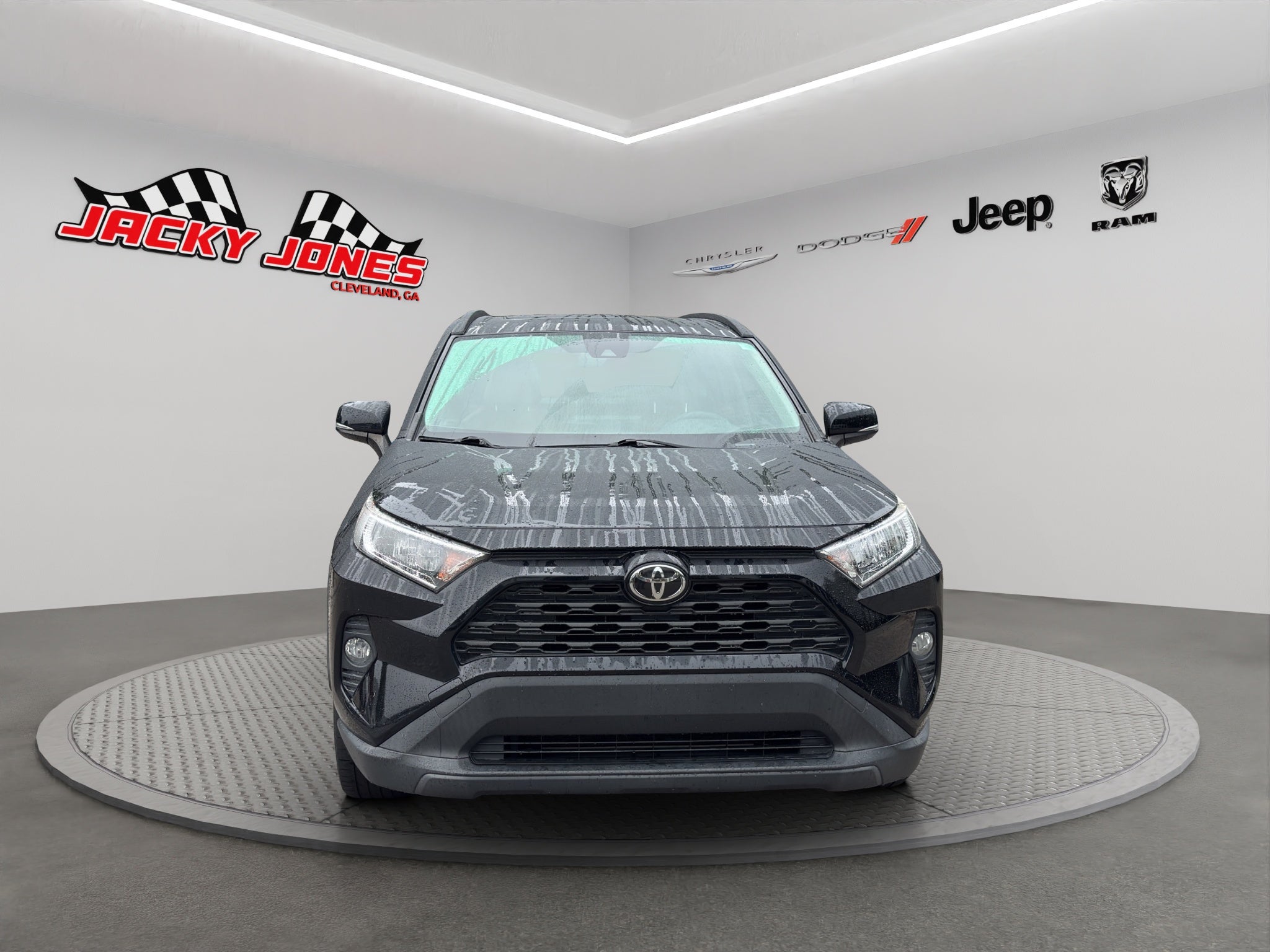 2020 Toyota RAV4 XLE Premium