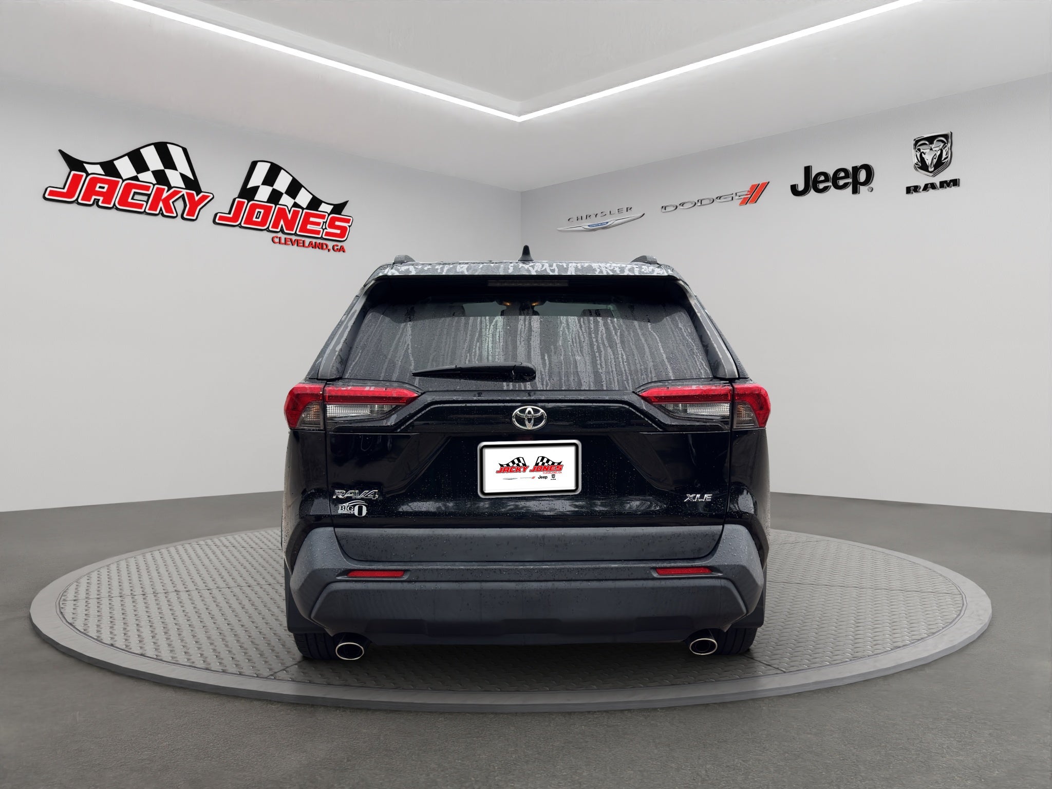 2020 Toyota RAV4 XLE Premium