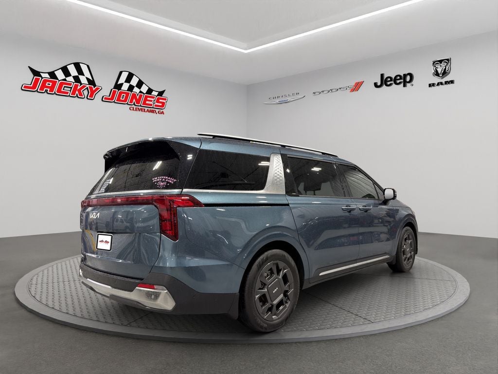 2025 Kia Carnival SX