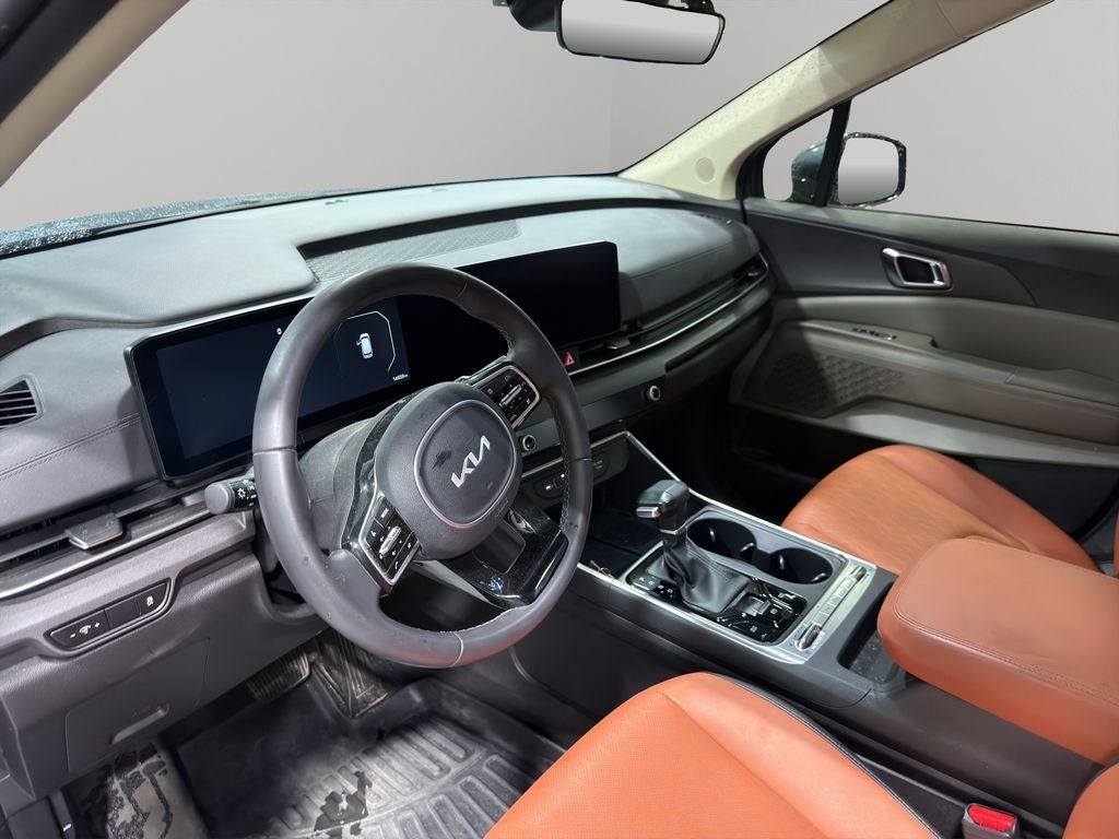 2025 Kia Carnival SX