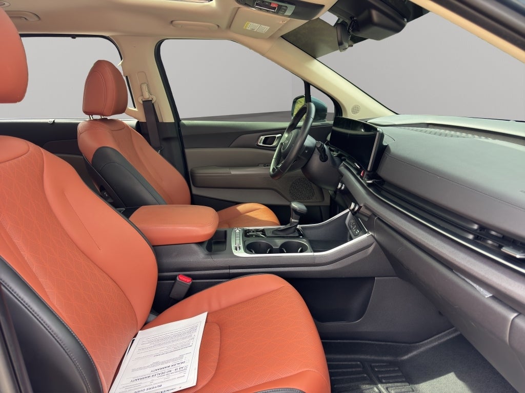 2025 Kia Carnival SX