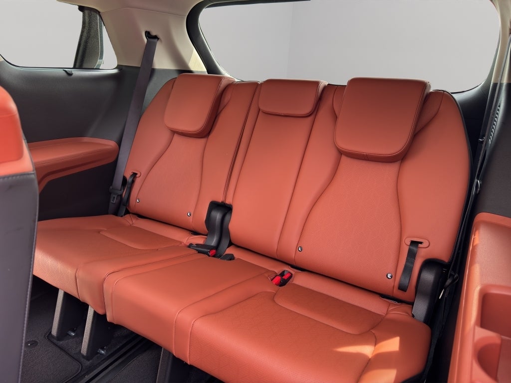 2025 Kia Carnival SX