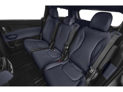 2025 Kia Carnival SX