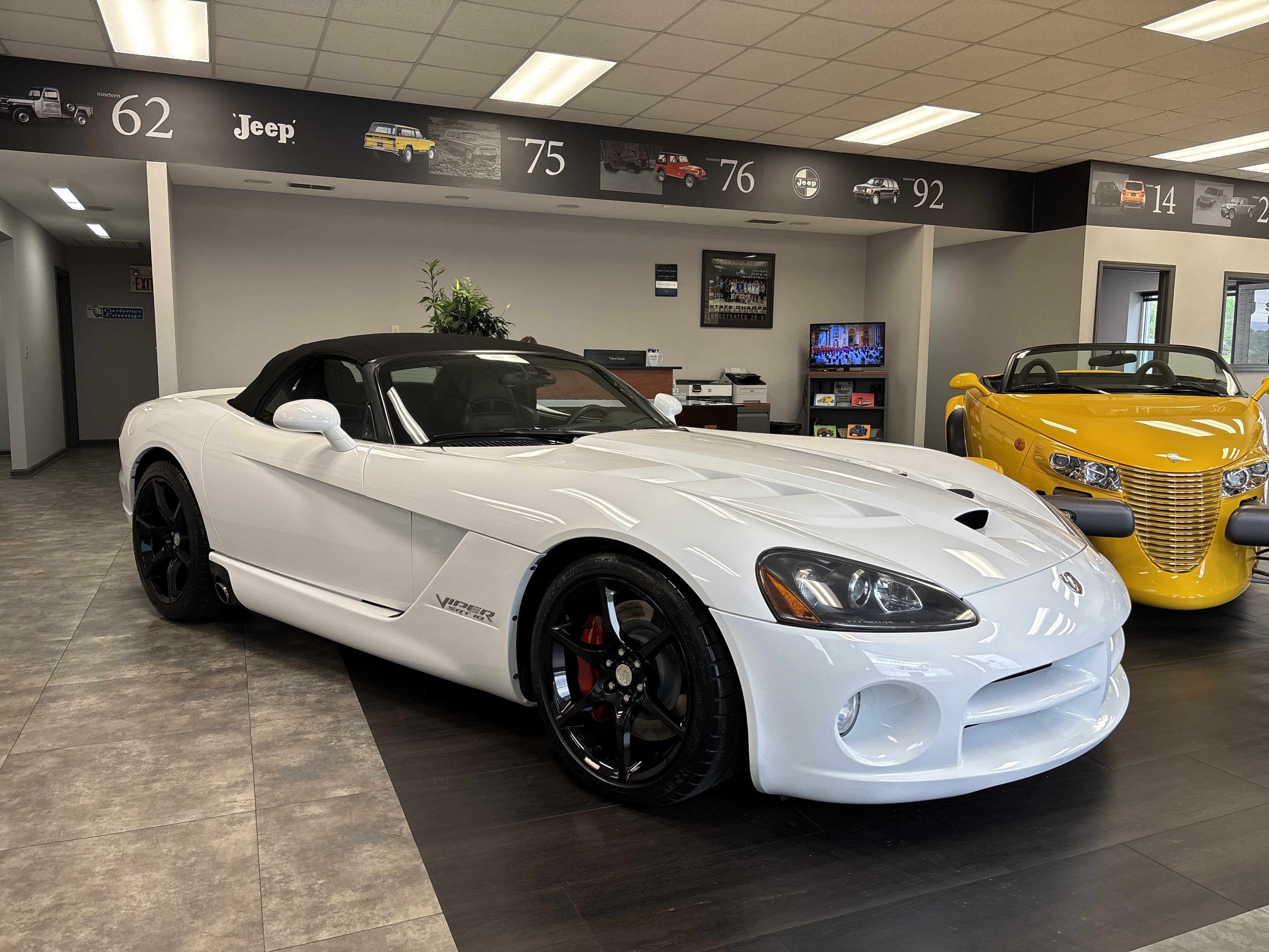 2009 Dodge Viper SRT10
