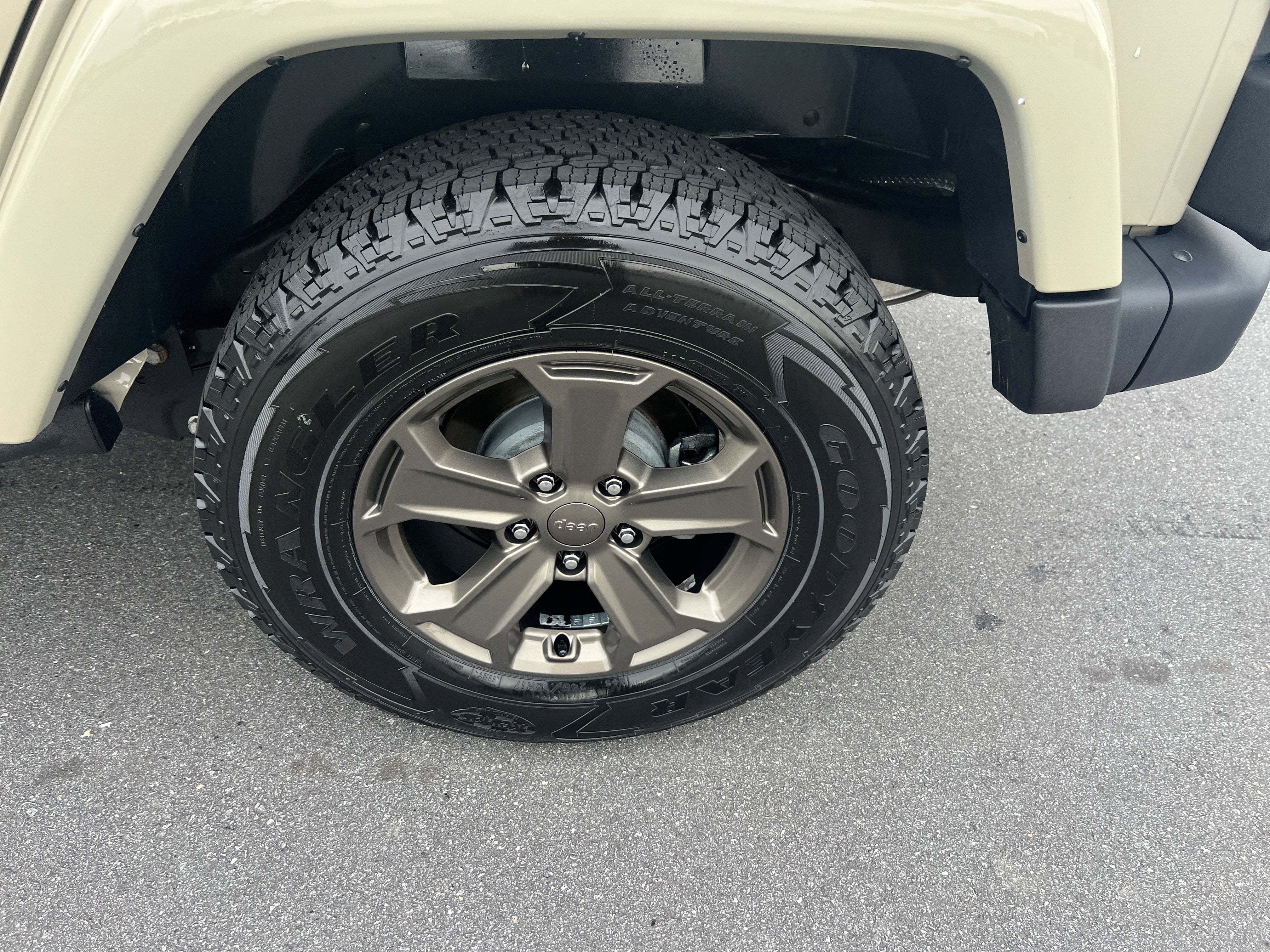 2018 Jeep Wrangler JK Unlimited Golden Eagle