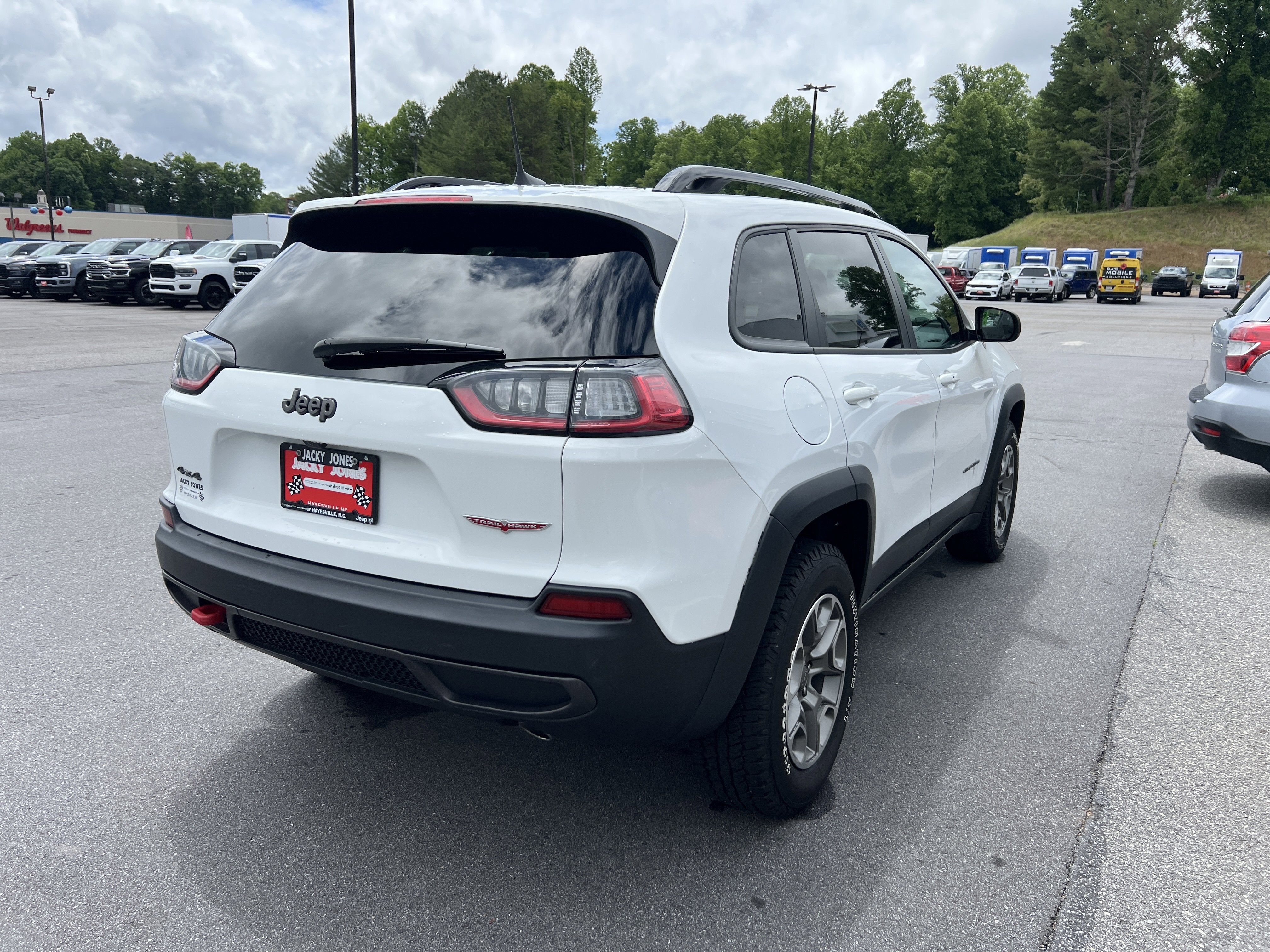 2022 Jeep Cherokee Trailhawk