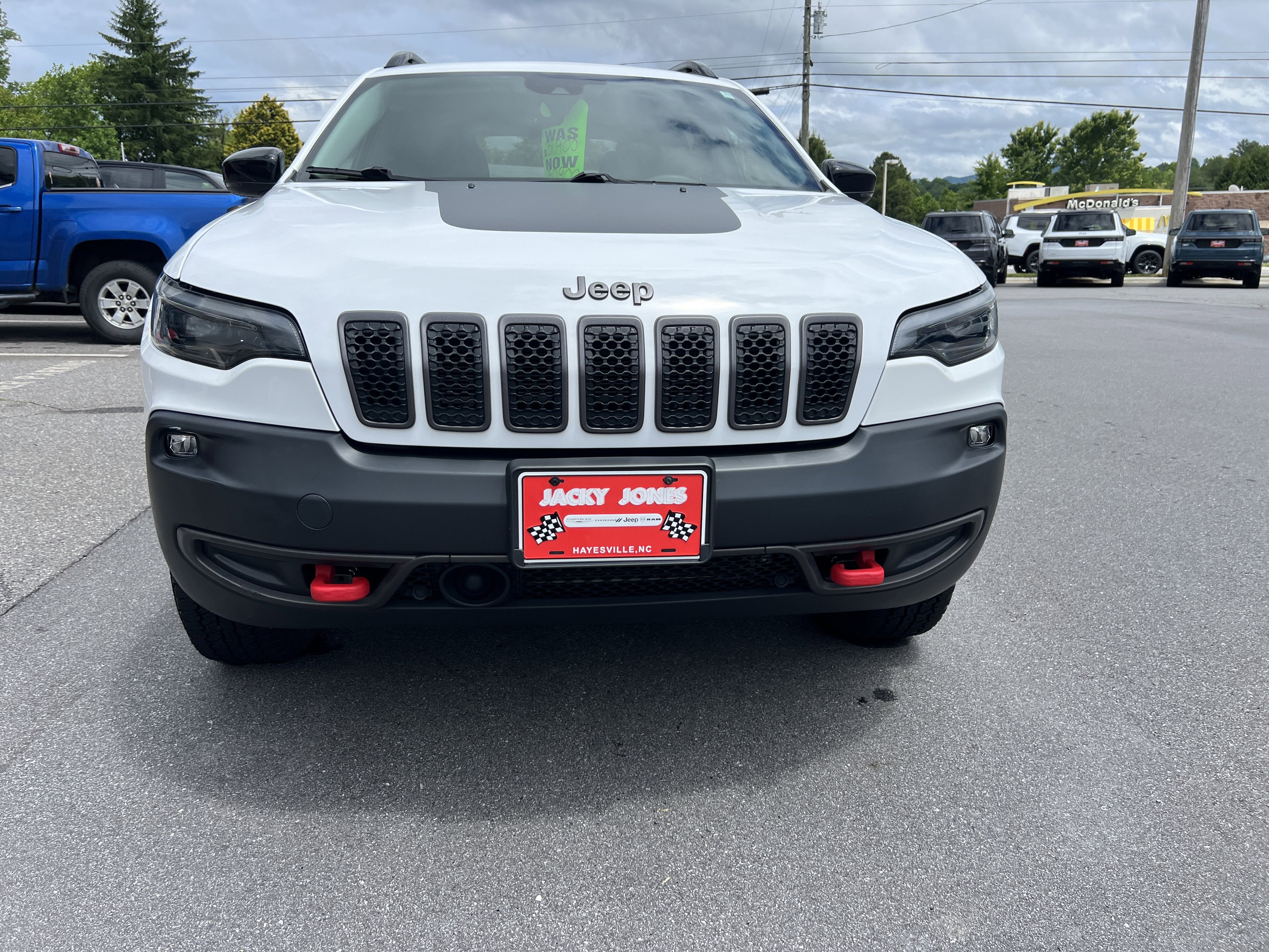 2022 Jeep Cherokee Trailhawk