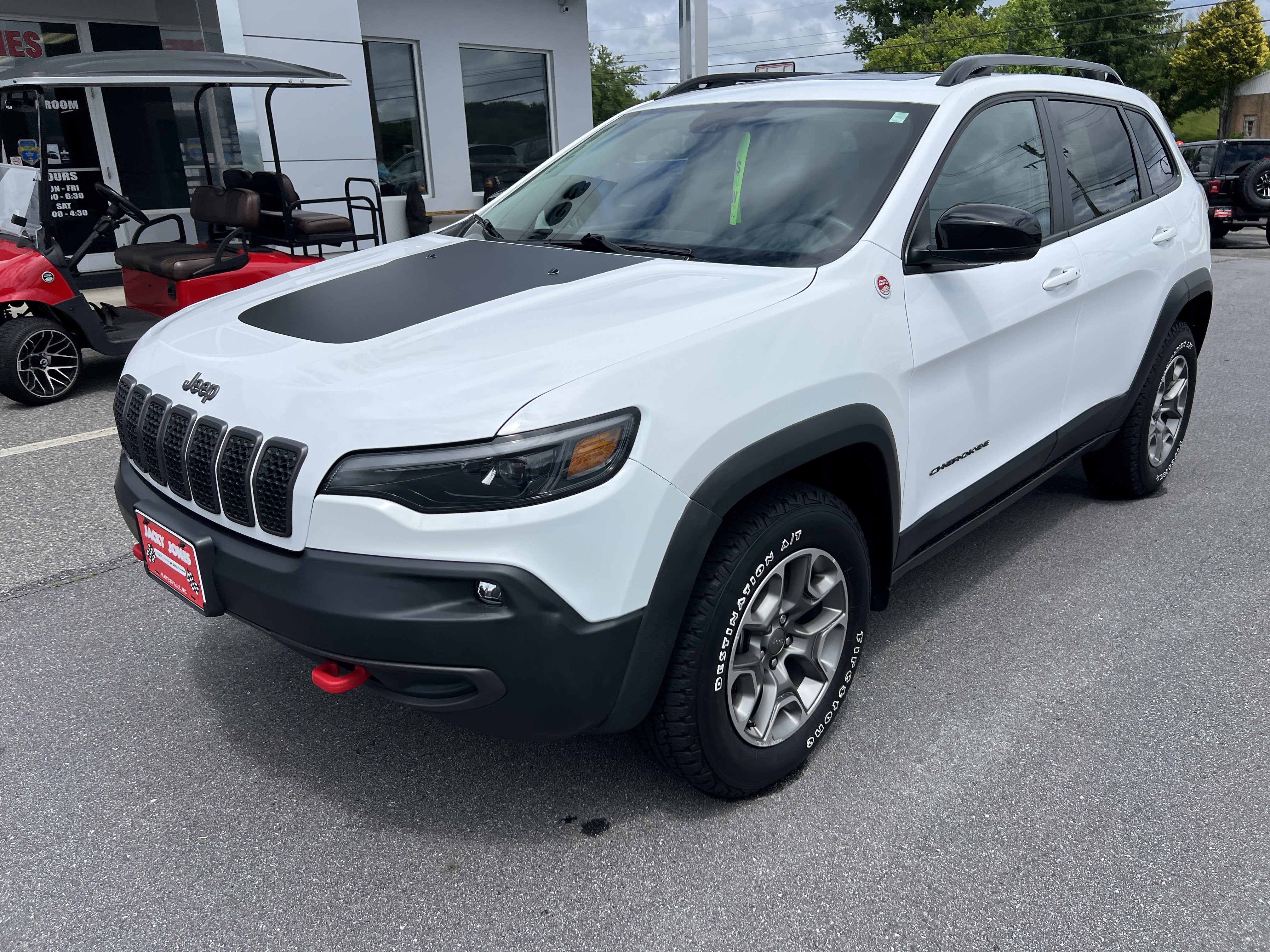 2022 Jeep Cherokee Trailhawk