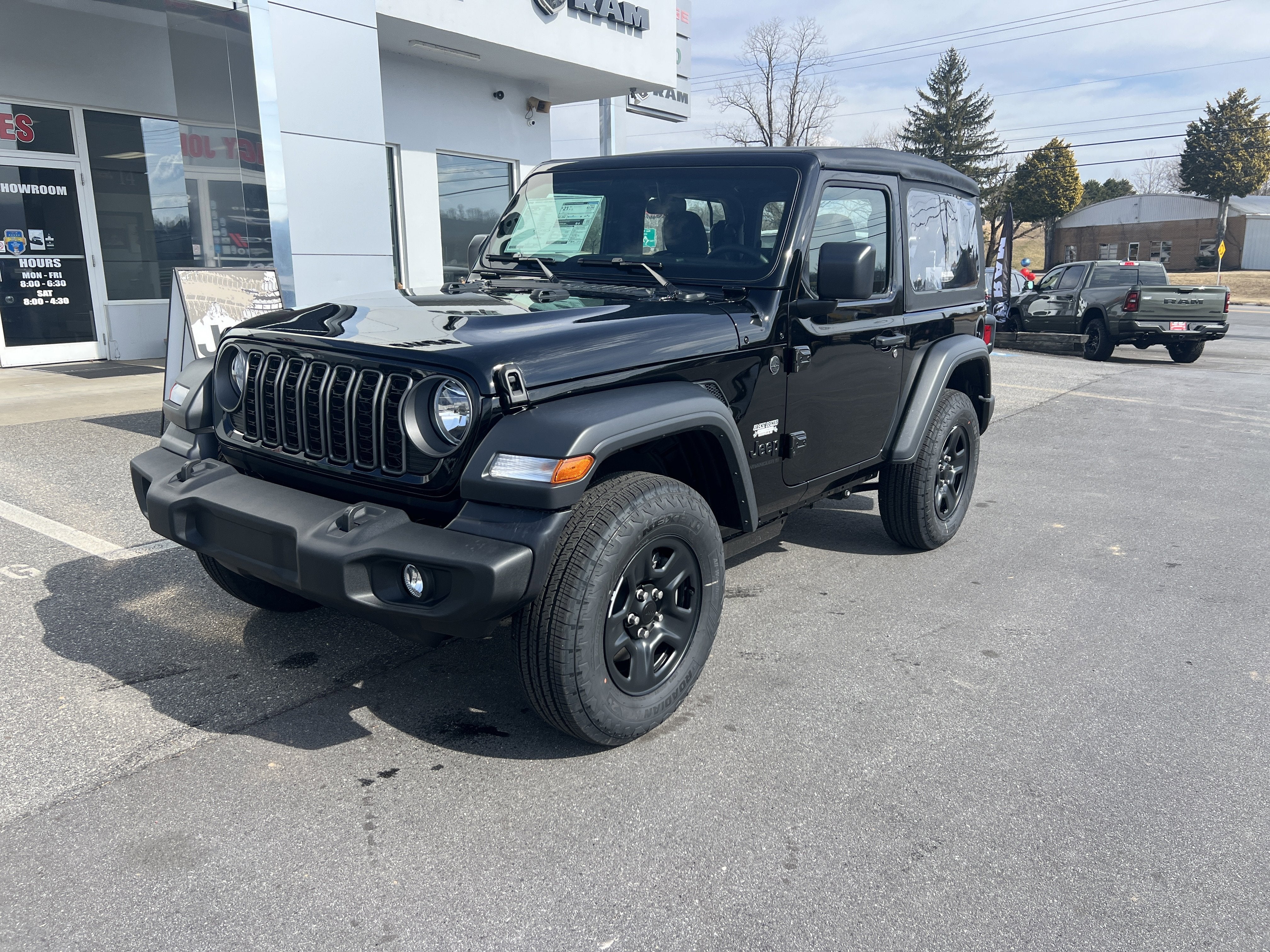 2026 Jeep Wrangler Sport