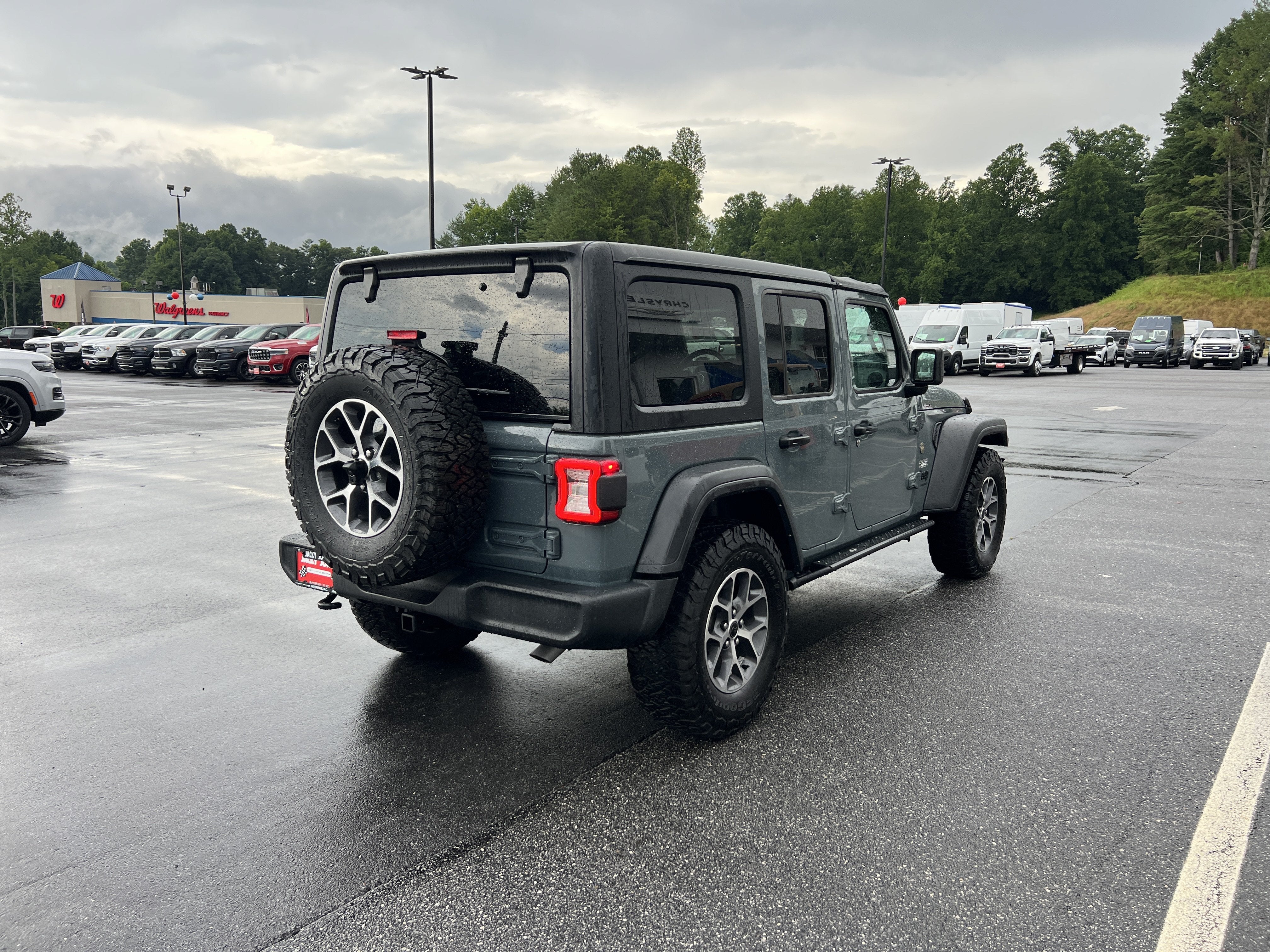 2024 Jeep Wrangler Sport S