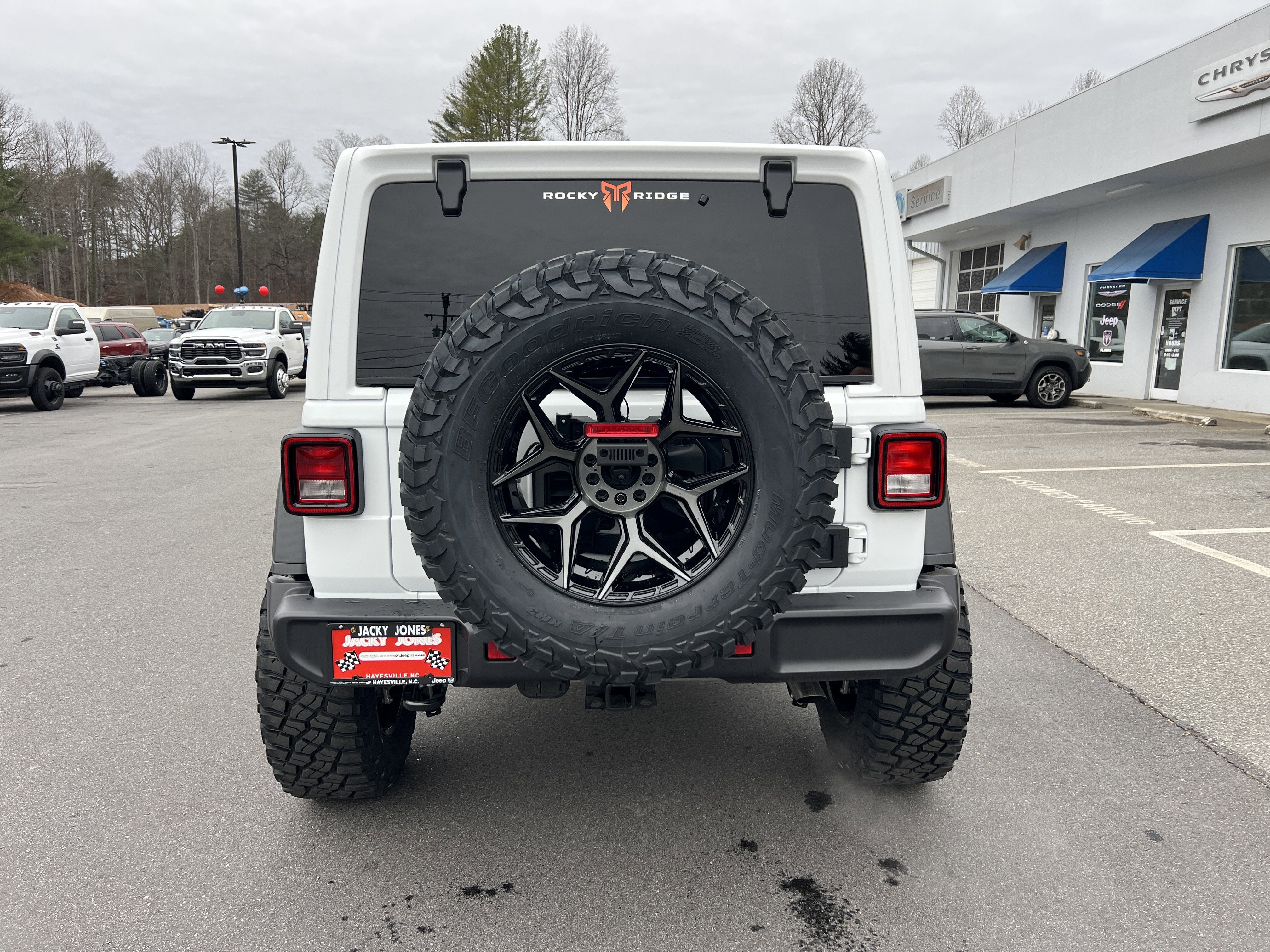 2025 Jeep Wrangler Willys