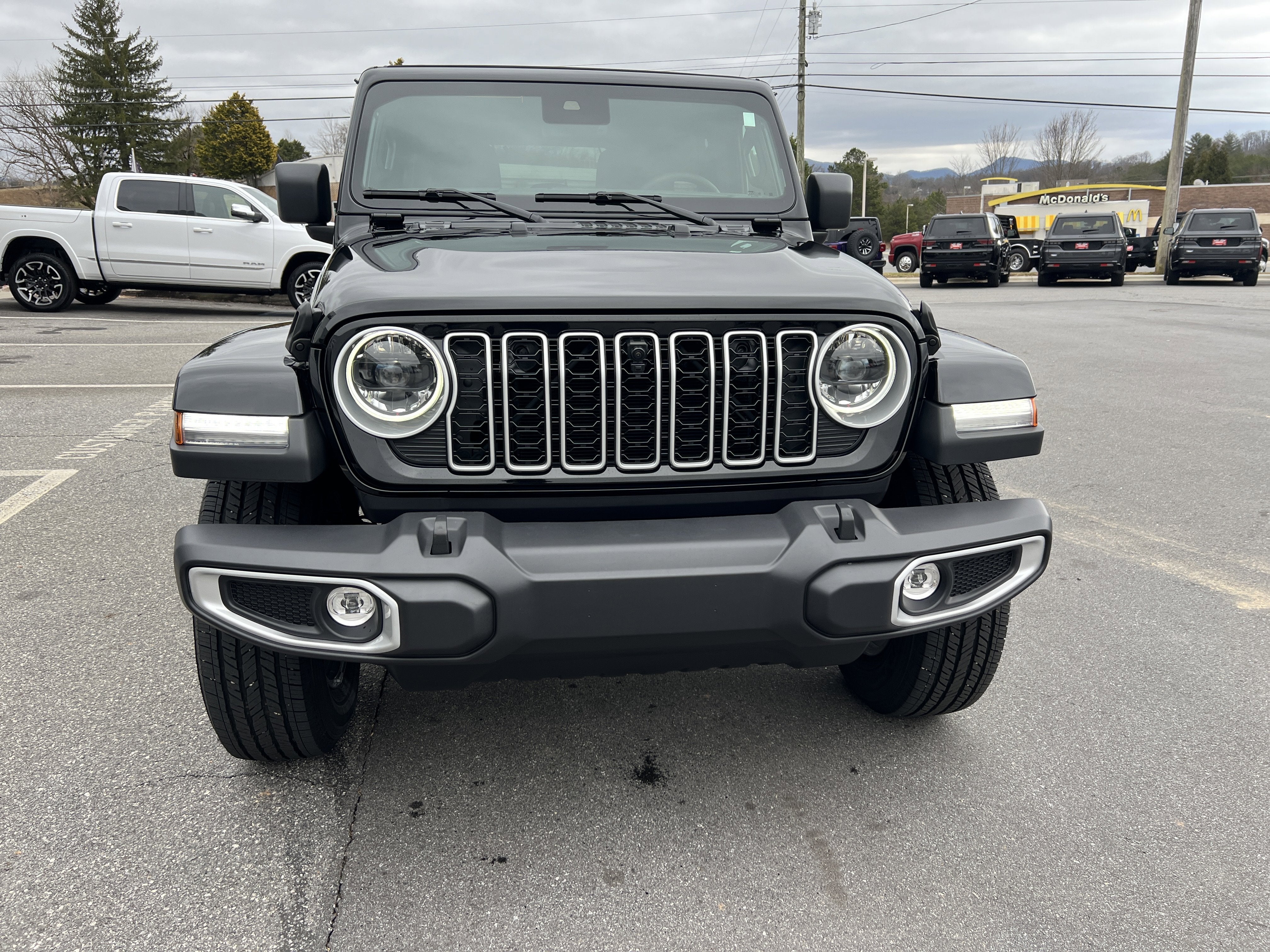 2025 Jeep Wrangler Sahara