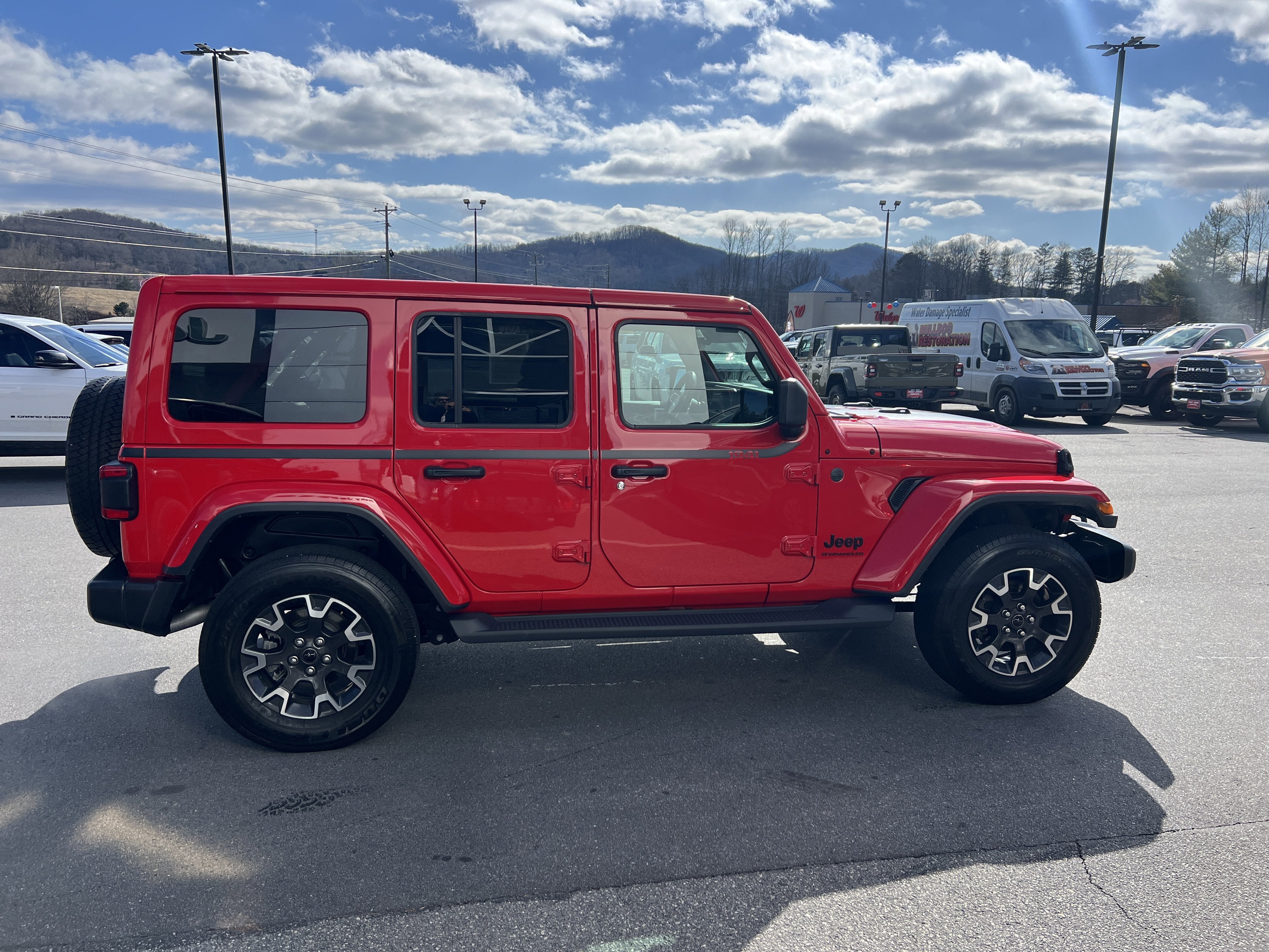 2025 Jeep Wrangler Sahara