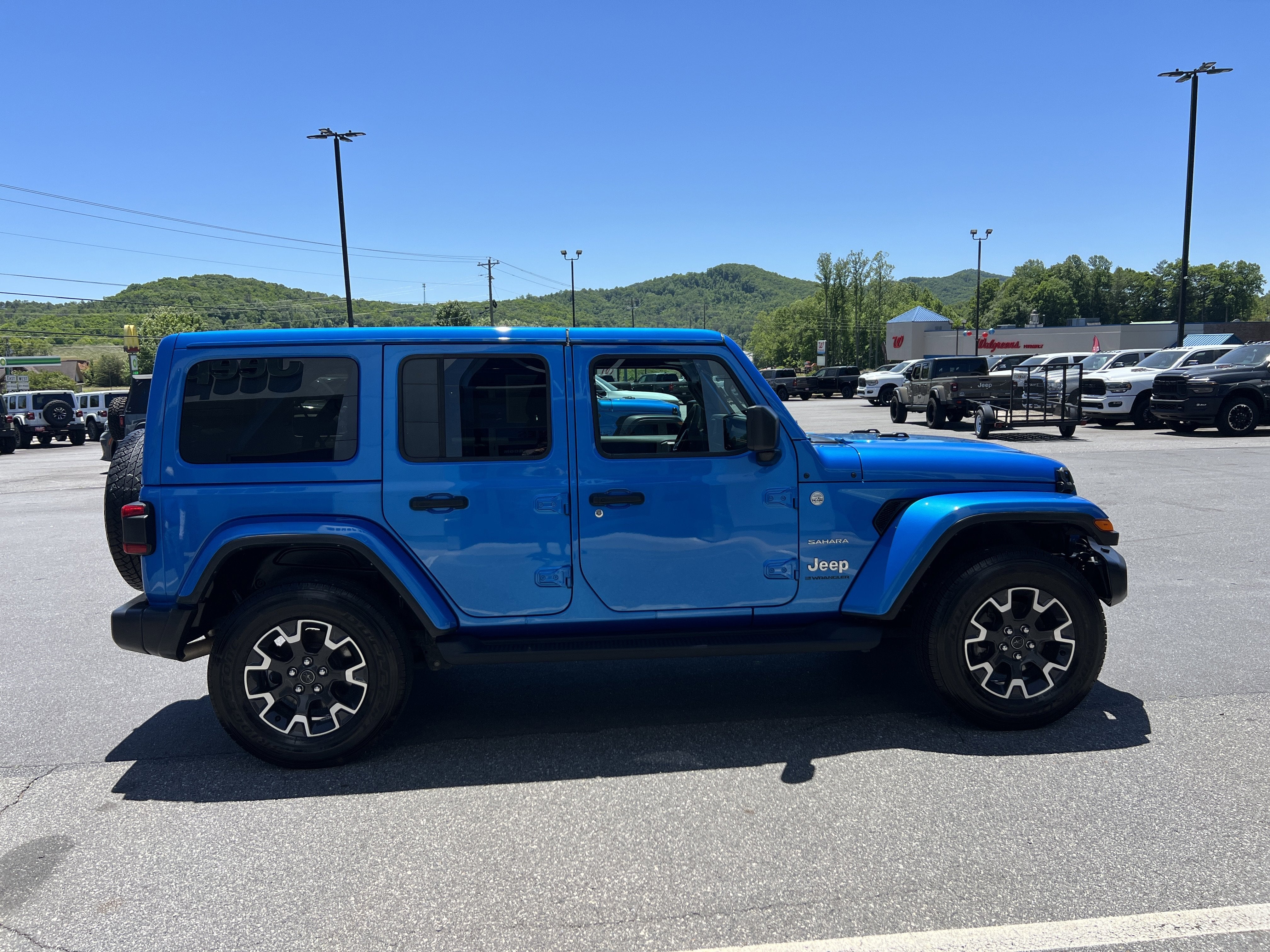 2024 Jeep Wrangler Sahara