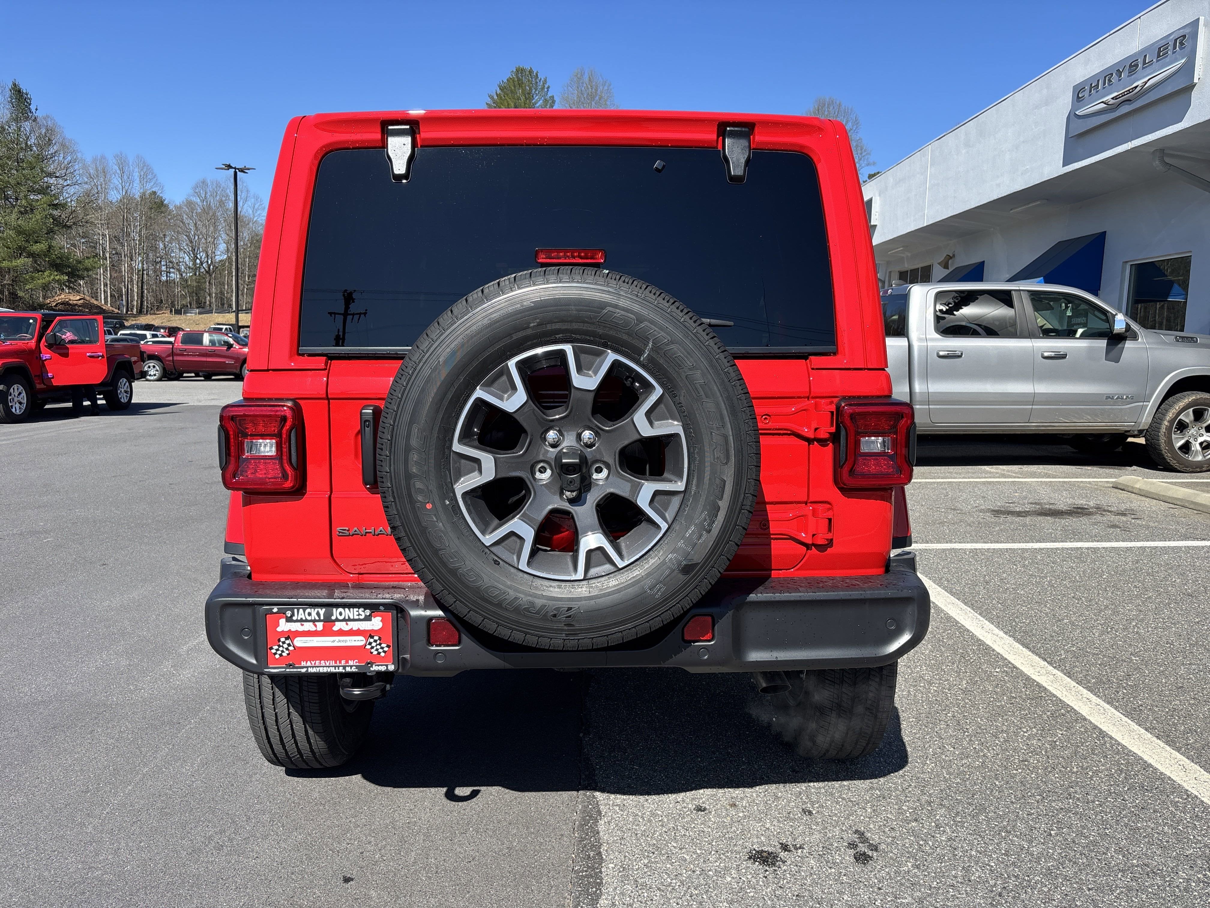 2025 Jeep Wrangler Sahara