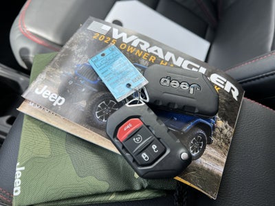 2025 Jeep Wrangler Rubicon