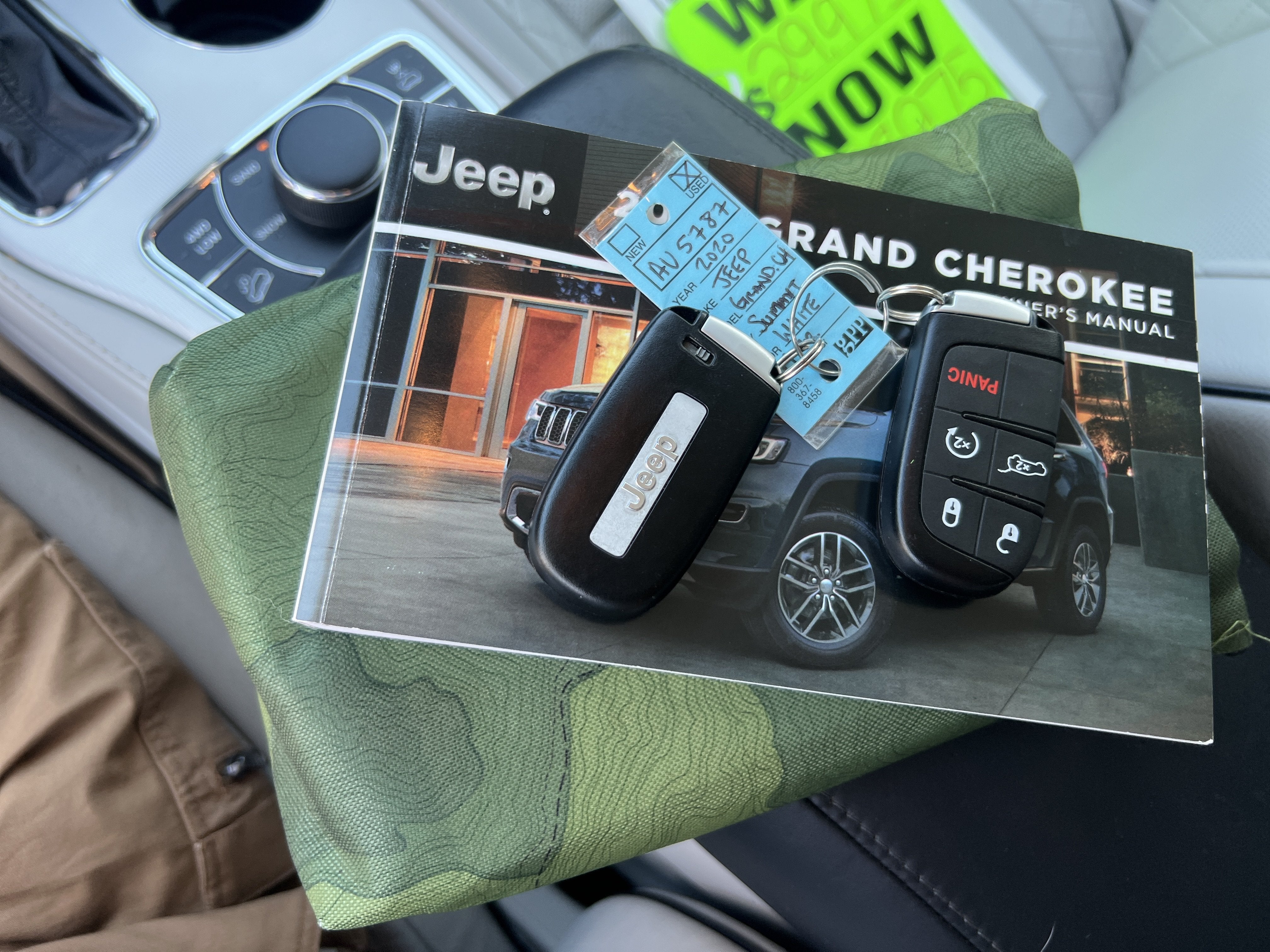 2020 Jeep Grand Cherokee Summit