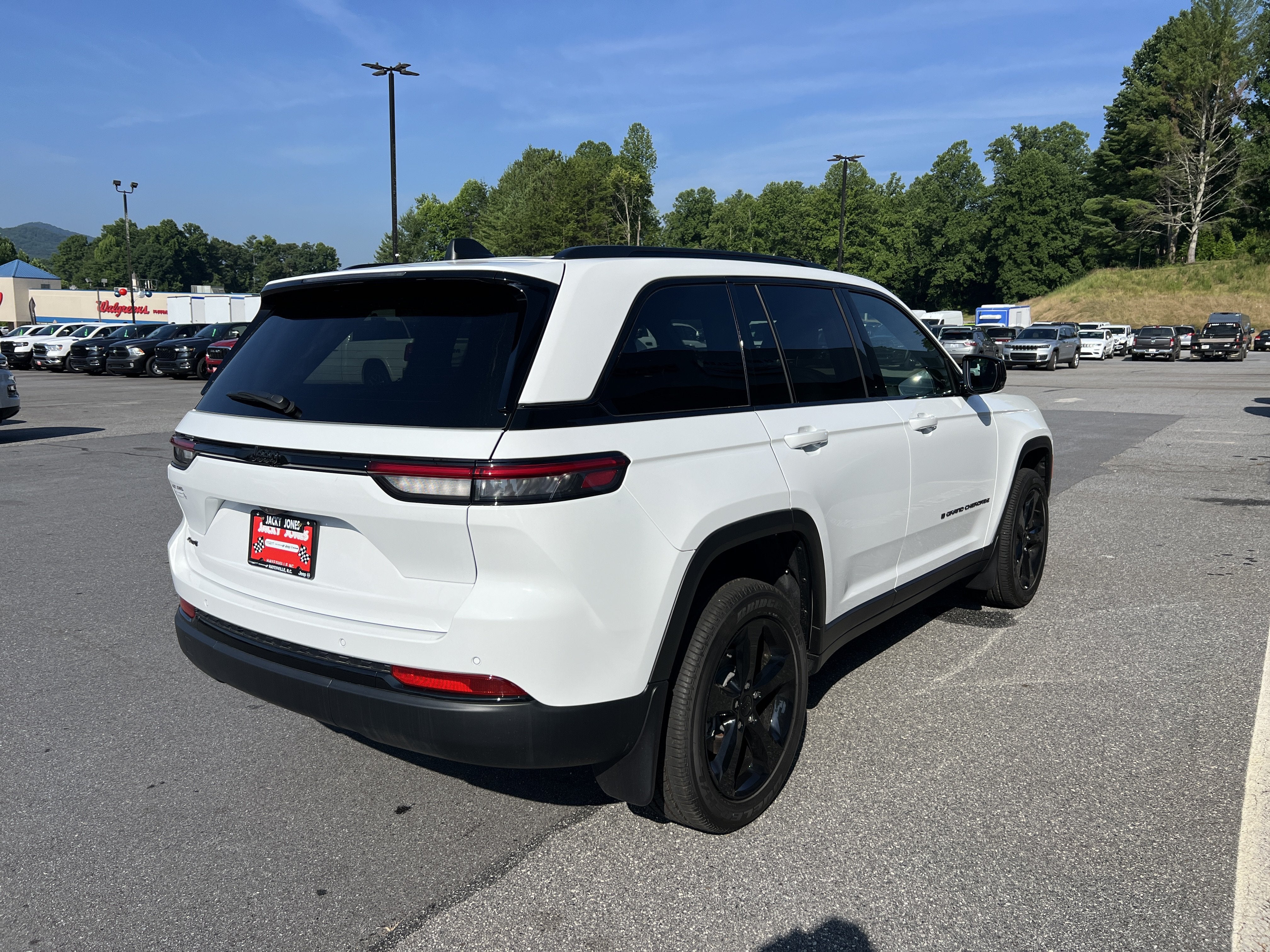 2025 Jeep Grand Cherokee Altitude X