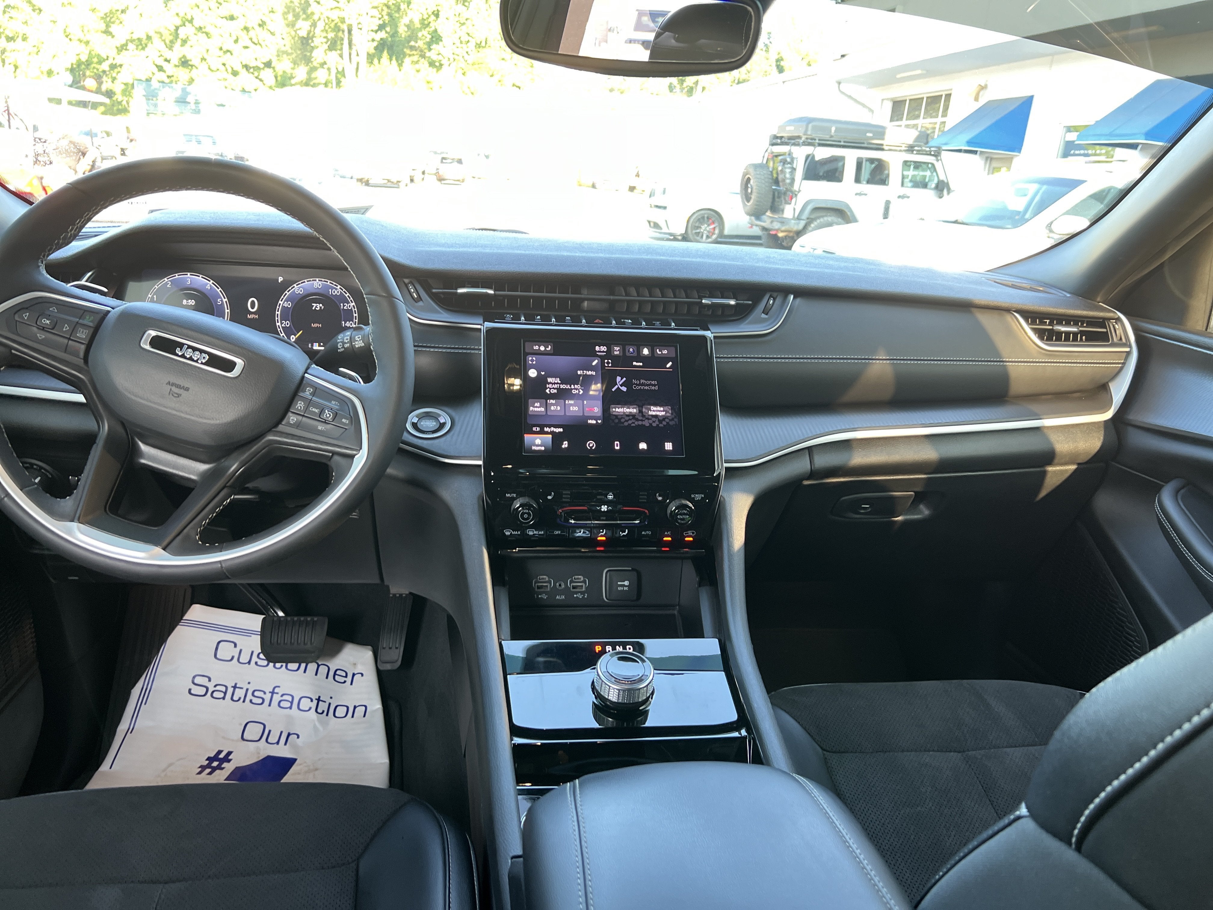 2023 Jeep Grand Cherokee Altitude